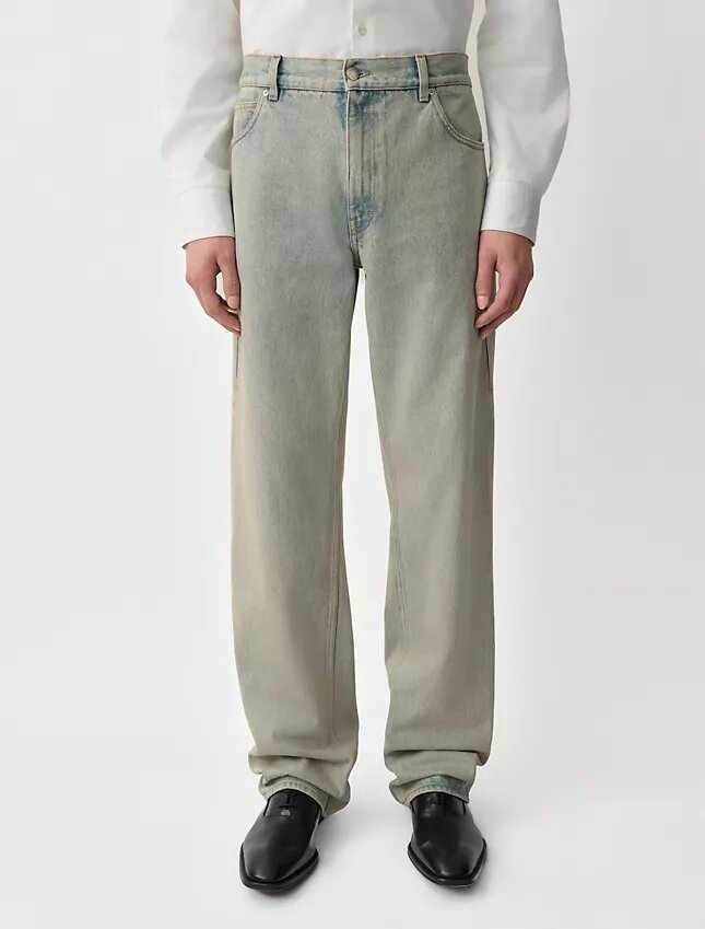 02 Relaxed Straight Jeans 02 Relaxed Straight Jeans