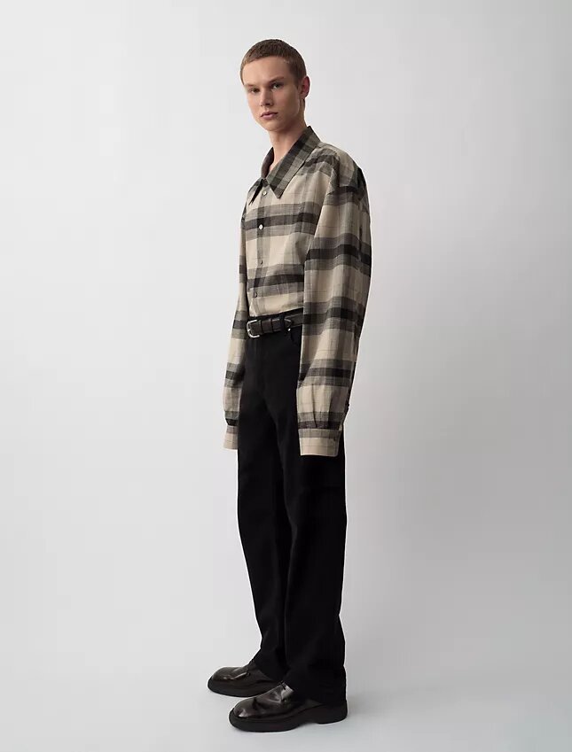 02 Relaxed Straight Jeans 02 Relaxed Straight Jeans