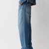 05 Low-Rise-Jeans mit weitem Bein 05 Low-Rise-Jeans mit weitem Bein