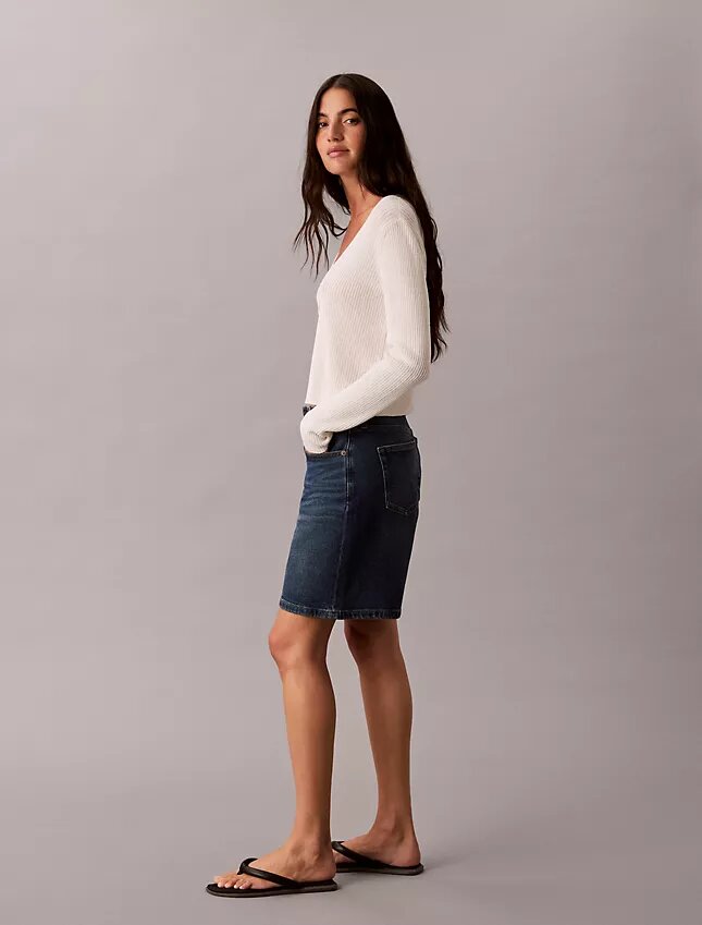 A-Linien-Denim-Jeansshorts mit umgeschlagenem Saum A-Linien-Denim-Jeansshorts mit umgeschlagenem Saum