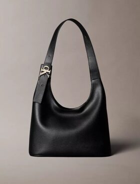Archive Hardware Buckle Schultertasche