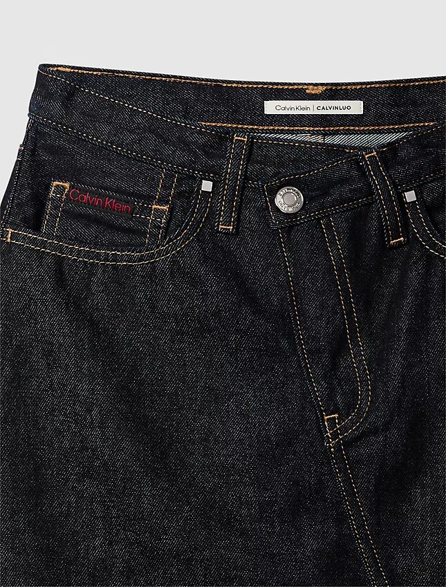 Asymmetrischer Minirock aus Denim Asymmetrischer Minirock aus Denim