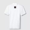 Ausgeschnittenes, schmal geschnittenes T-Shirt mit Rundhalsausschnitt