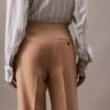 Ausgestellte Hose aus Wollgabardine-Mischung
