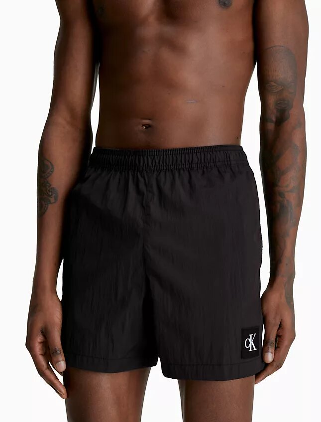 Badeshorts aus Nylon mit Kordelzug Badeshorts aus Nylon mit Kordelzug