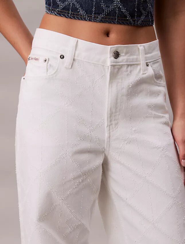 Baggy-Jeans mit niedriger Leibhöhe Baggy-Jeans mit niedriger Leibhöhe