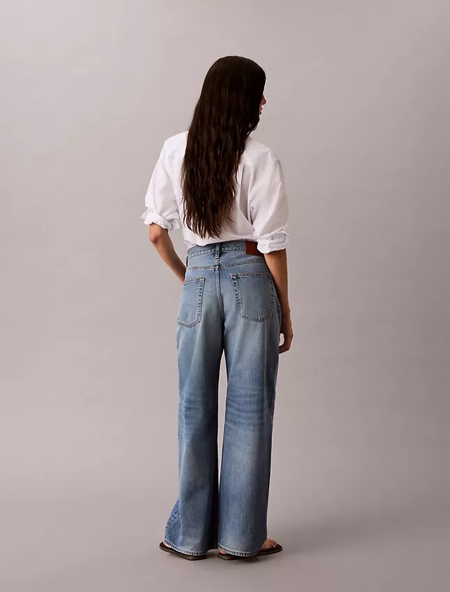 Baggy-Jeans mit niedriger Leibhöhe Baggy-Jeans mit niedriger Leibhöhe