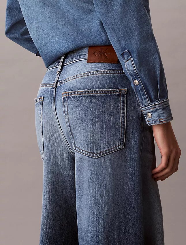 Baggy-Jeans mit niedriger Leibhöhe Baggy-Jeans mit niedriger Leibhöhe