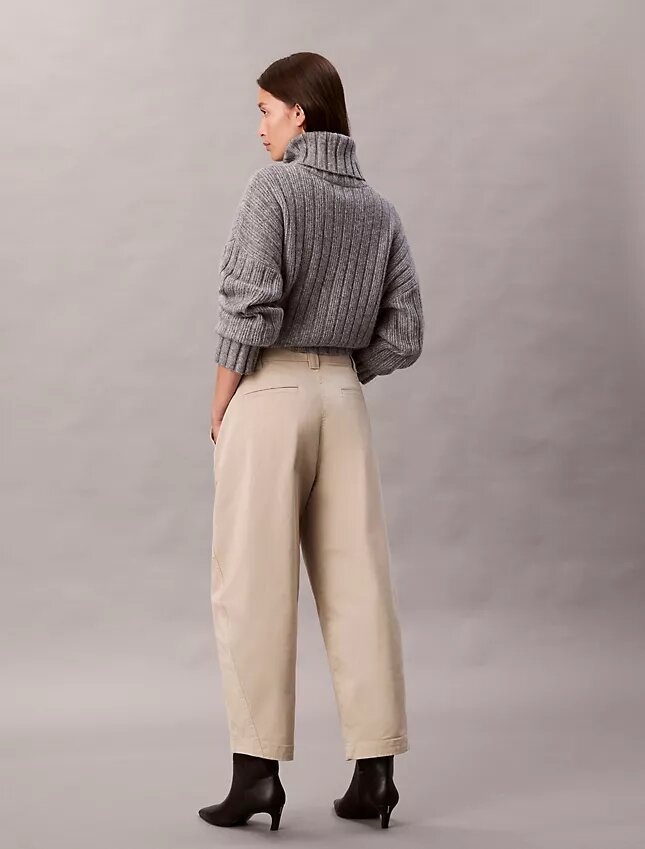 Barrel-Hose aus Cotton Stretch-Twill Barrel-Hose aus Cotton Stretch-Twill