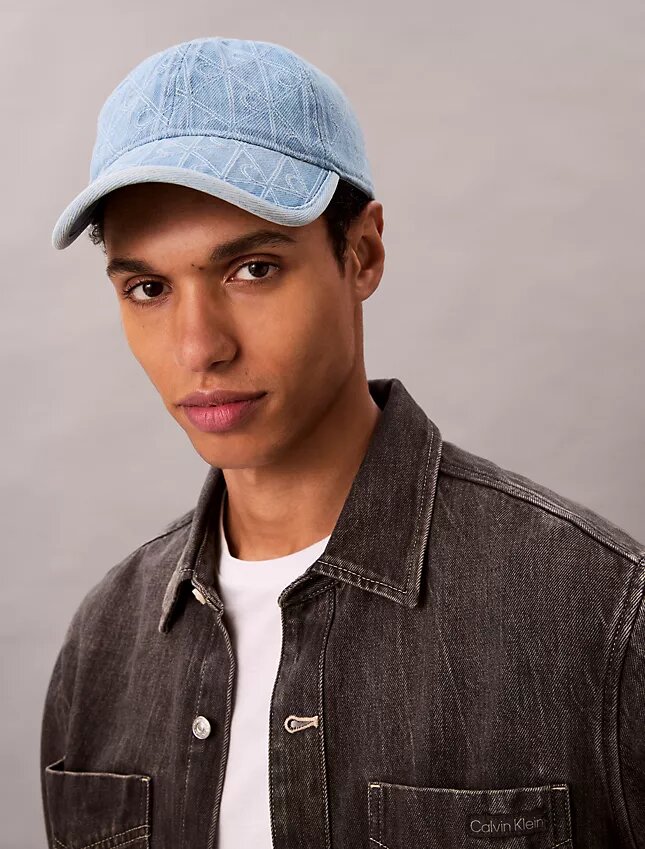 Baseballkappe mit durchgehendem Emblem-Logo aus Denim Baseballkappe mit durchgehendem Emblem-Logo aus Denim