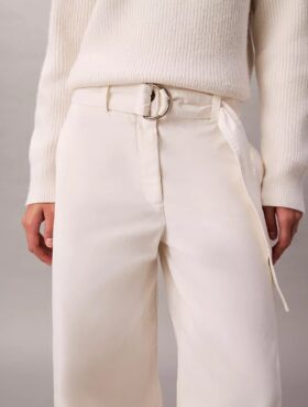 Baumwollhose mit Gürtel