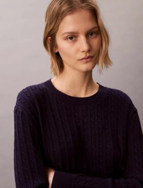Baumwollpullover mit Zopfmuster