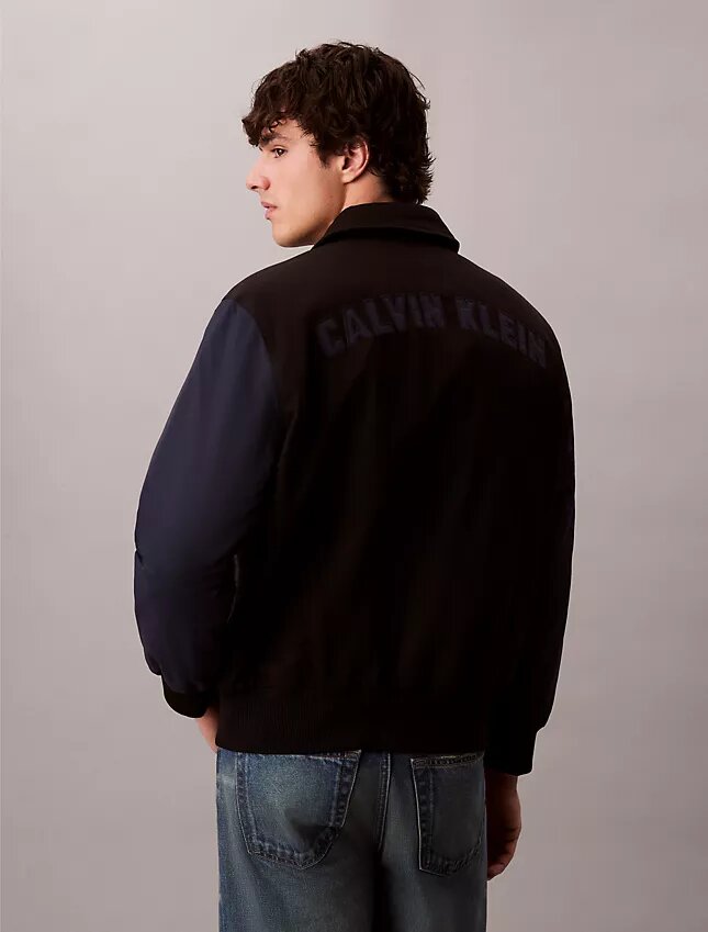 Bomberjacke aus Nylon und Baumwolle Bomberjacke aus Nylon und Baumwolle