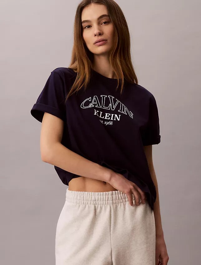 Boxy-T-Shirt mit Bogen-Logo-Grafik Boxy-T-Shirt mit Bogen-Logo-Grafik