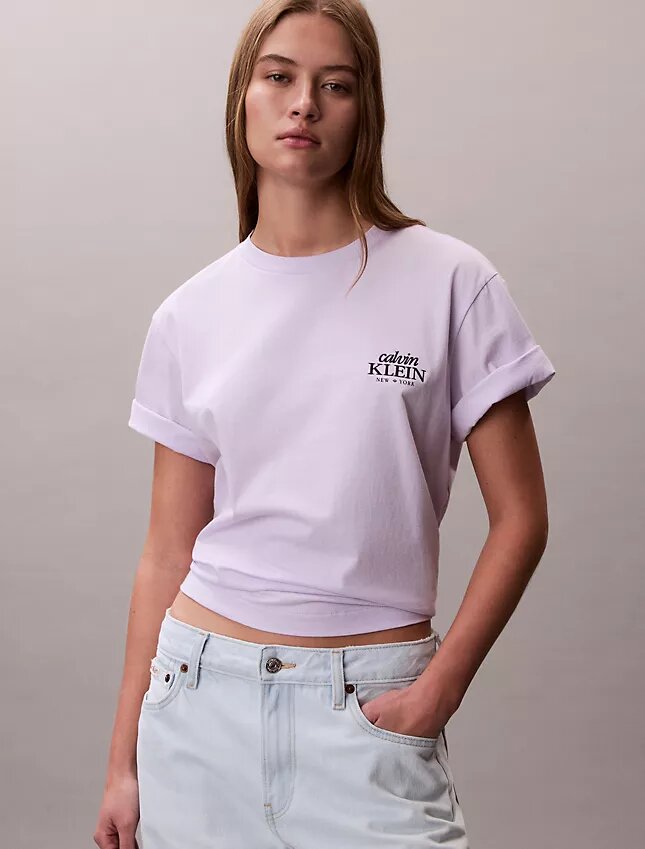 Boxy-T-Shirt mit gesticktem Logo Boxy-T-Shirt mit gesticktem Logo