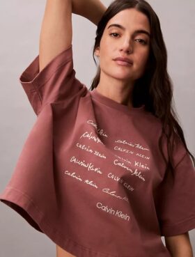 Boxy-T-Shirt mit Logo-Schriftzug