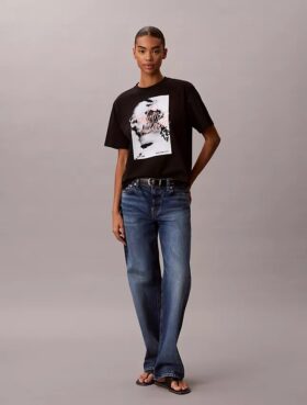 Boxy-T-Shirt mit verwaschenem Schriftzug-Logo