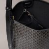 Bucket Bag mit durchgehendem Emblem-Logo und Beutel