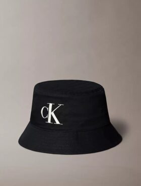 Bucket-Hut aus Twill mit gesticktem Monogram Bucket-Hut aus Twill mit gesticktem Monogram