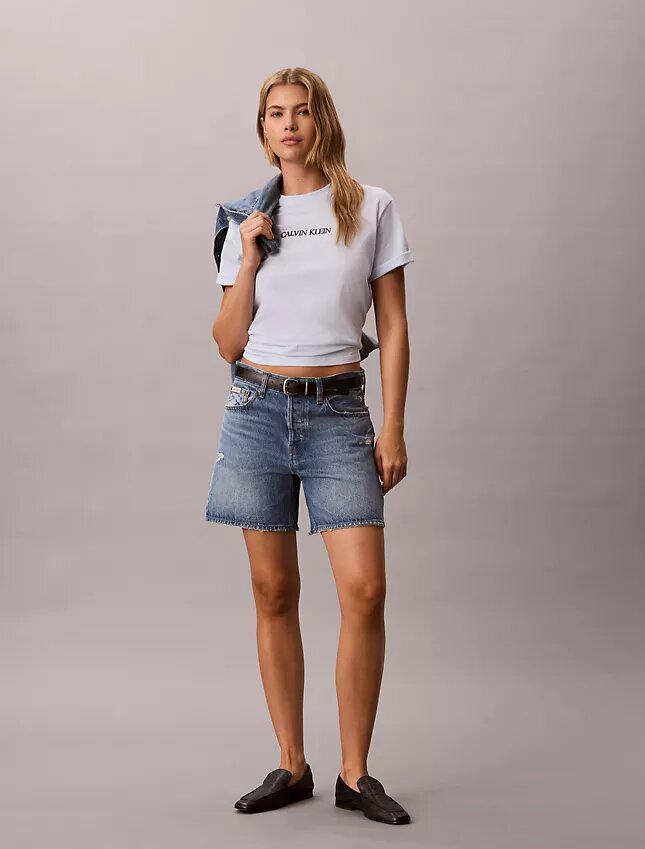 Calvin Klein Logo-Grafik-T-Shirt in Boxy-Passform Calvin Klein Logo-Grafik-T-Shirt in Boxy-Passform
