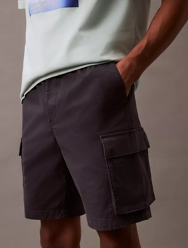 Cargo-Shorts zum Hineinschlüpfen Cargo-Shorts zum Hineinschlüpfen