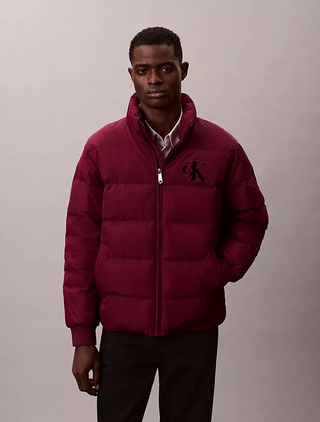 Chenille-Monogram-Daunenjacke Chenille-Monogram-Daunenjacke