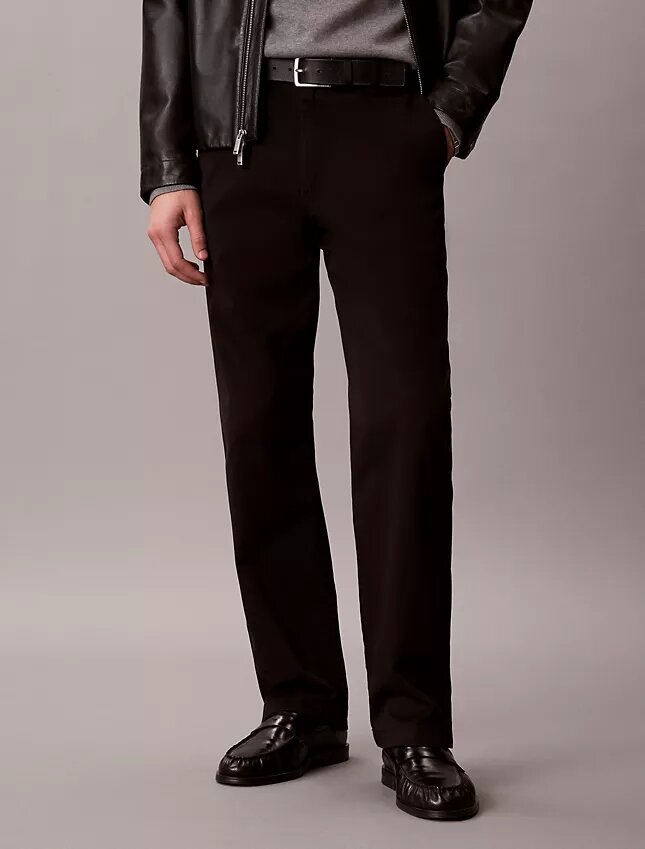 Chino-Hose aus Cotton Stretch 90S Straight mit geradem Bein Chino-Hose aus Cotton Stretch 90S Straight mit geradem Bein