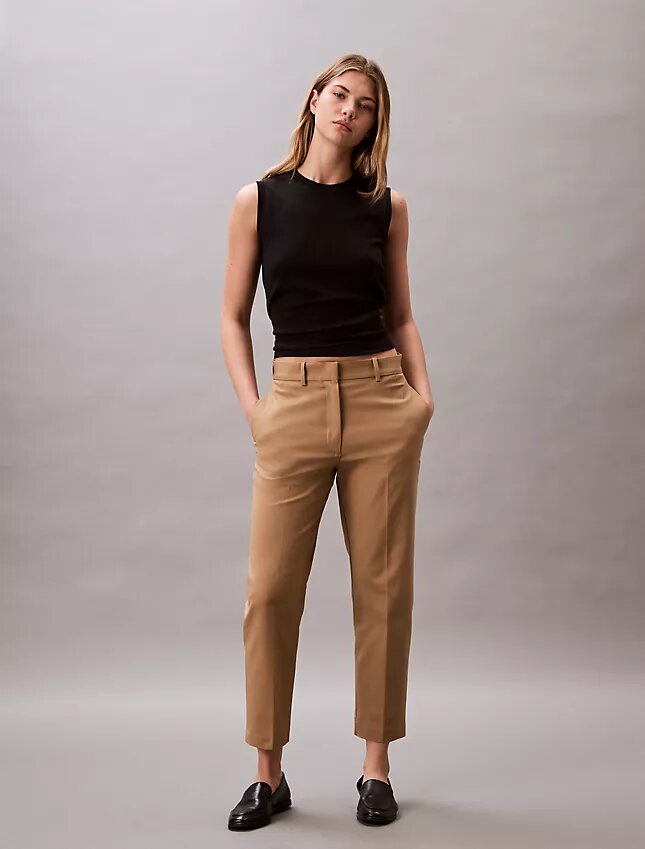 Chino-Hose aus Cotton Stretch mit gerader Passform Chino-Hose aus Cotton Stretch mit gerader Passform