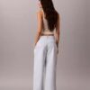 Chino-Hose mit weitem Bein und verkürztem Schnitt
