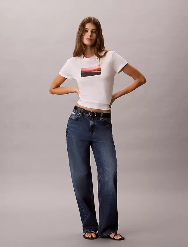 City Sunset Logo-Grafik Klassisches T-Shirt City Sunset Logo-Grafik Klassisches T-Shirt
