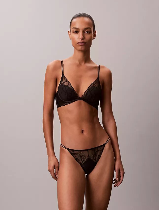 CK Black Bikini mit floraler Spitze CK Black Bikini mit floraler Spitze