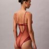 CK Black Bodys aus floraler Spitze