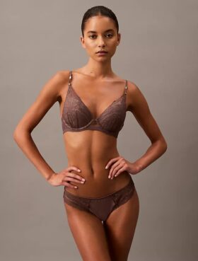 CK Black Push-Up-Plunge-BH mit floraler Spitze CK Black Push-Up-Plunge-BH mit floraler Spitze