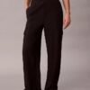 Commuter-Cargo-Hose mit weitem Bein Commuter-Cargo-Hose mit weitem Bein