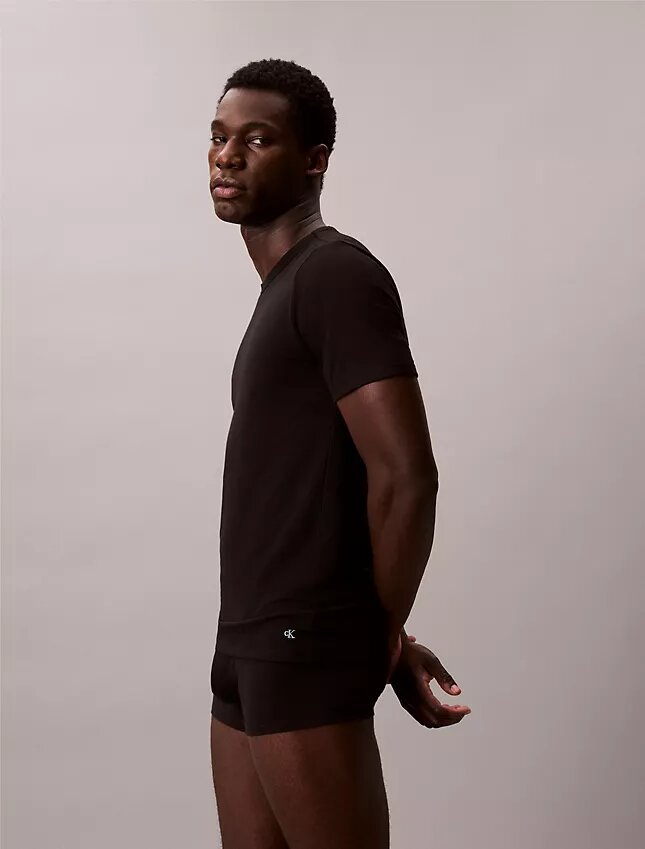 Cotton Stretch 3er-Pack Slim-Fit-T-Shirt mit Rundhalsausschnitt Cotton Stretch 3er-Pack Slim-Fit-T-Shirt mit Rundhalsausschnitt