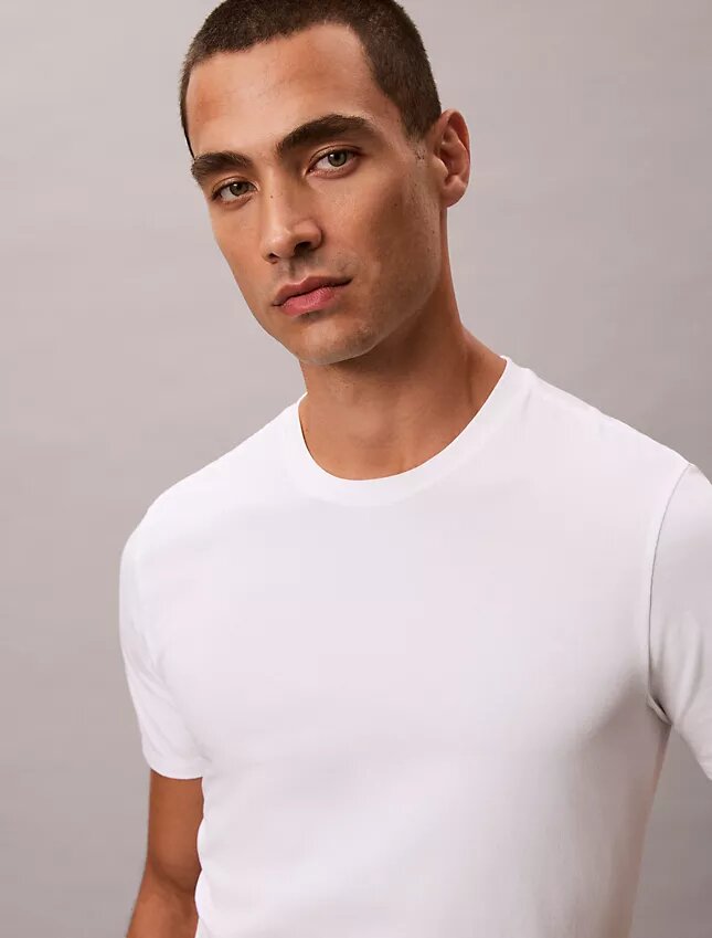 Cotton Stretch 3er-Pack Slim-Fit-T-Shirt mit Rundhalsausschnitt Cotton Stretch 3er-Pack Slim-Fit-T-Shirt mit Rundhalsausschnitt