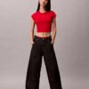 Crop-T-Shirt mit Neujahrs-Emblem Crop-T-Shirt mit Neujahrs-Emblem