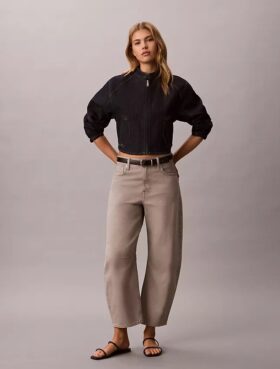 Cropped Barrel Jeans
