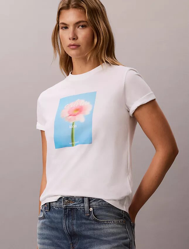 Daisy-Grafik Klassisches T-Shirt Daisy-Grafik Klassisches T-Shirt