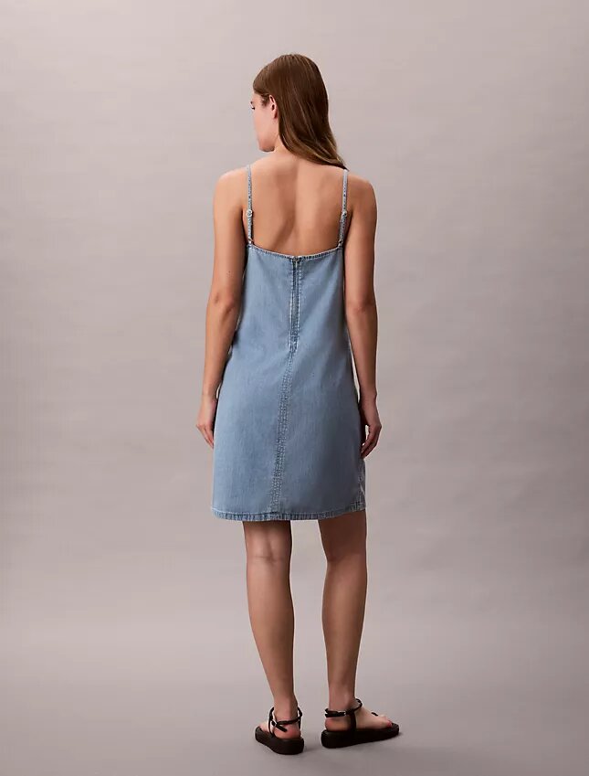 Denim-Minikleid mit Trägern Denim-Minikleid mit Trägern