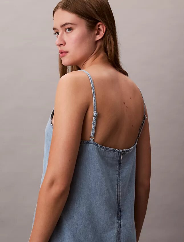 Denim-Minikleid mit Trägern Denim-Minikleid mit Trägern