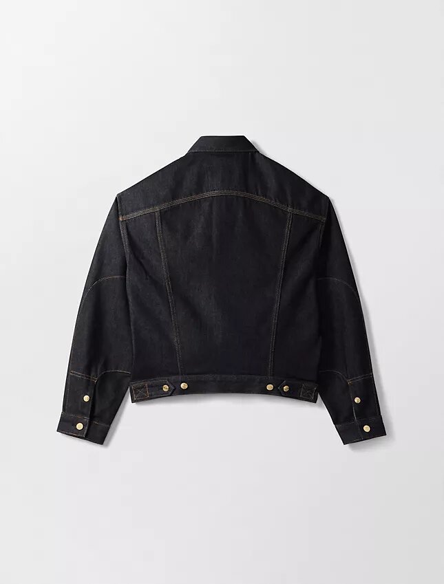 Denim-Truckerjacke zum Mondneujahr Denim-Truckerjacke zum Mondneujahr