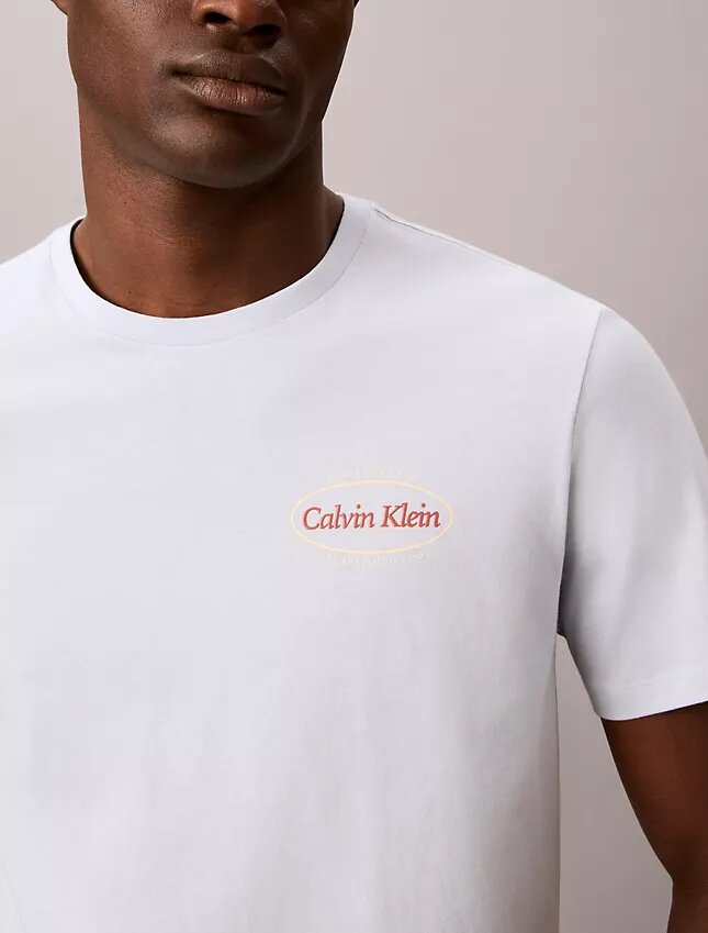 Diner Calvin Klein T-Shirt mit Grafik-Logo Diner Calvin Klein T-Shirt mit Grafik-Logo