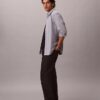 Einfarbiges klassisches Oxford-Hemd mit Button-Down-Kragen Einfarbiges klassisches Oxford-Hemd mit Button-Down-Kragen