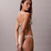 Einfarbiges Triangel-Bikini-Oberteil Einfarbiges Triangel-Bikini-Oberteil
