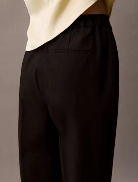 Elegante, konisch zulaufende Stretchhose