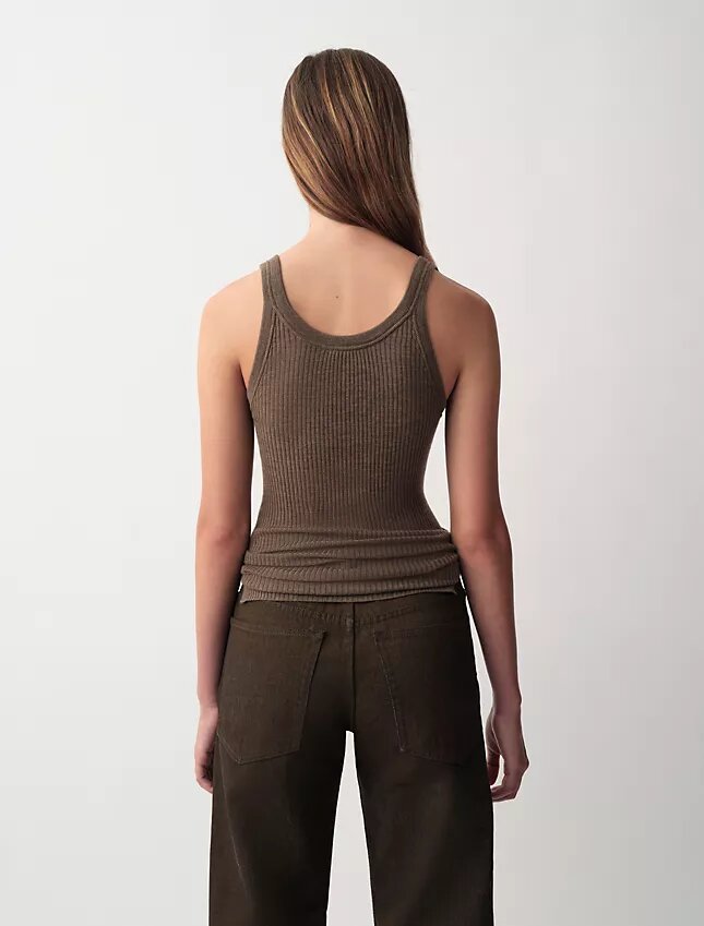 Ella-Oberteil mit Rippmuster Ella-Oberteil mit Rippmuster
