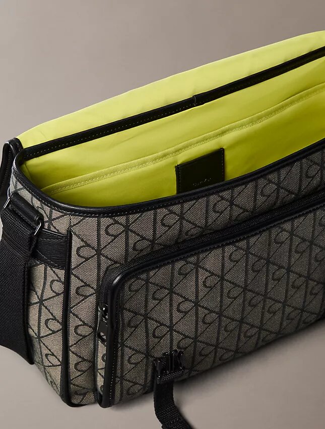 Emblem Jacquard Messenger-Tasche Emblem Jacquard Messenger-Tasche