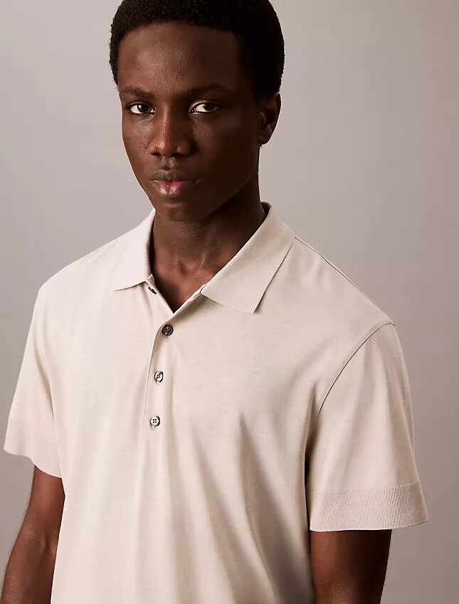 Feinstrick-Poloshirt aus Lyocell-Mischung Feinstrick-Poloshirt aus Lyocell-Mischung
