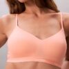 Form to Body Leicht gefütterter Bralette Form to Body Leicht gefütterter Bralette